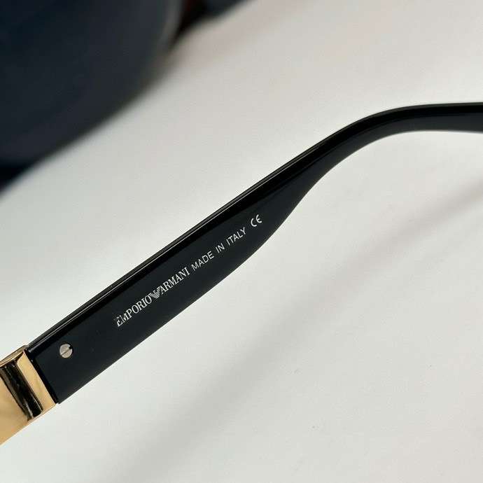 Picture of Armani Sunglasses _SKUfw52452076fw